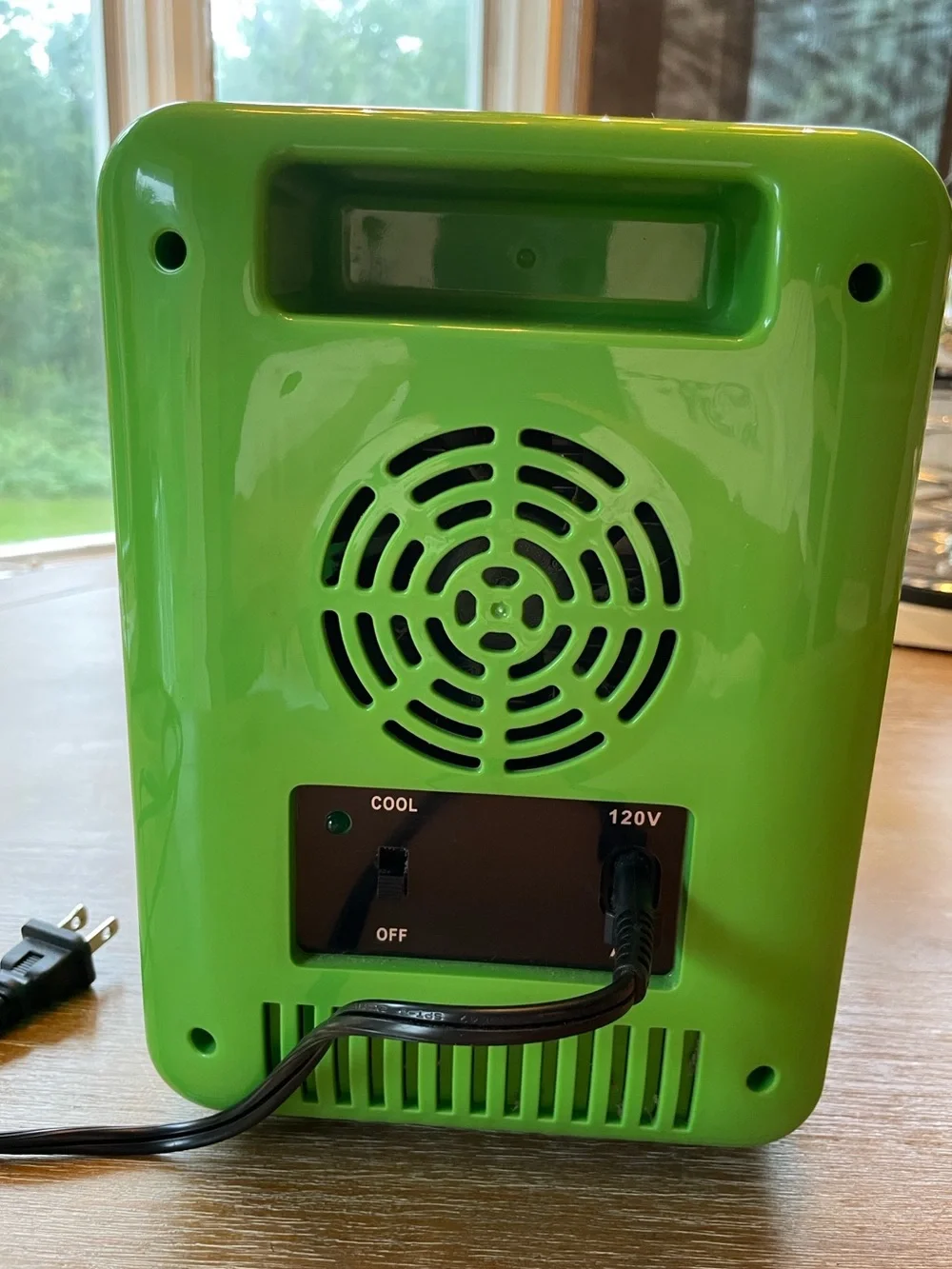 Wicked mini makeup fridge Glinda Green